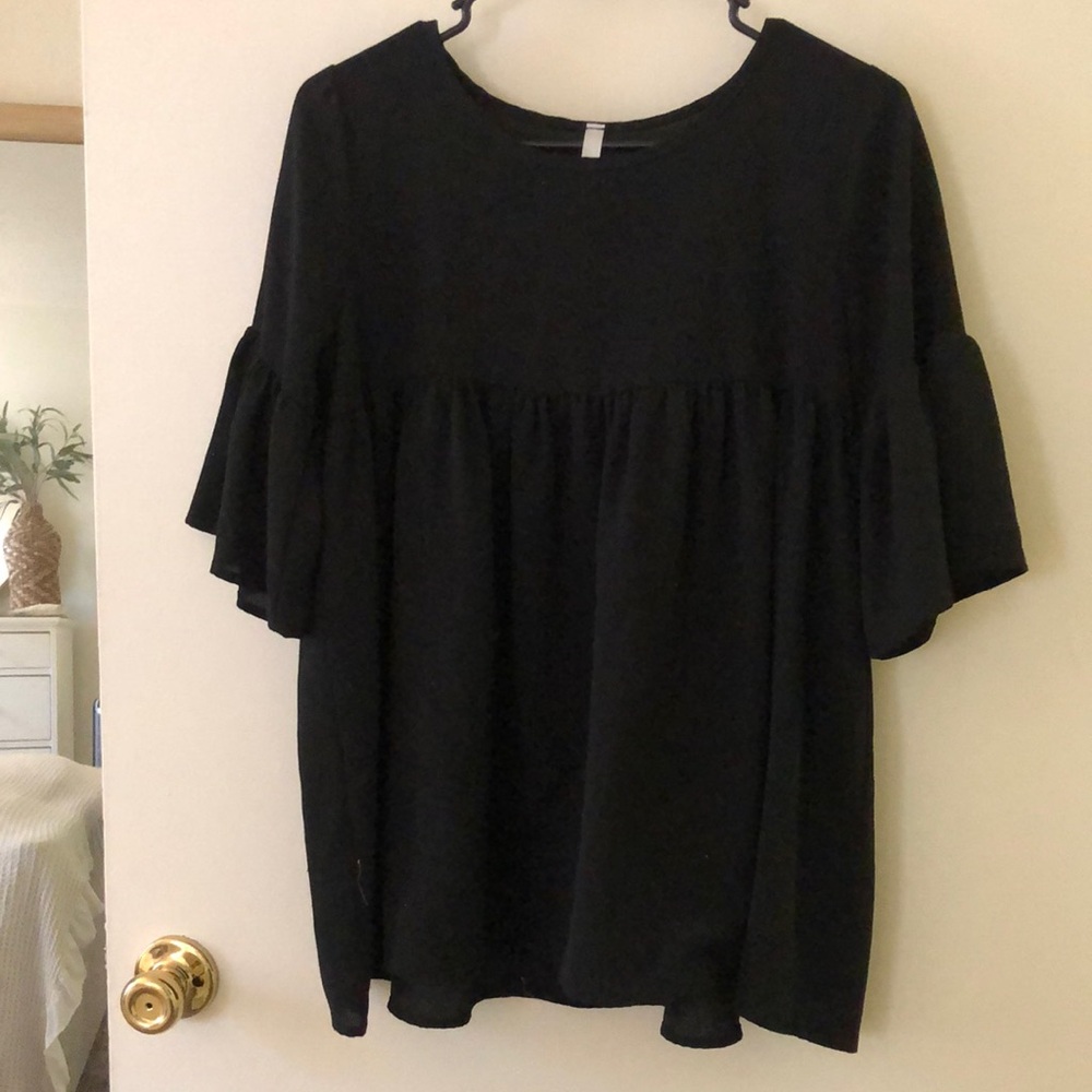 Women’s black babydoll blouse, size M